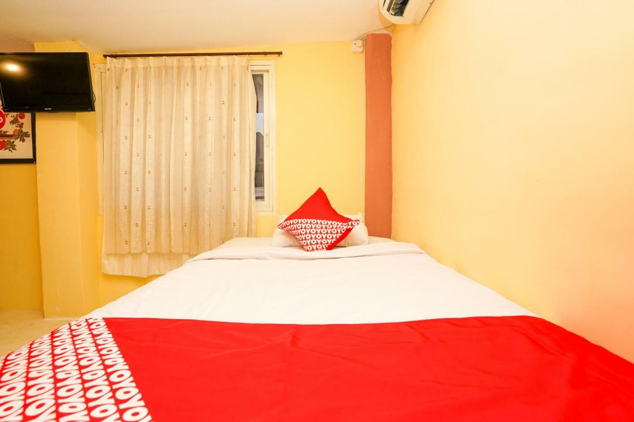 Super Oyo 710 Naomi Heritage Sorabaya Extérieur photo